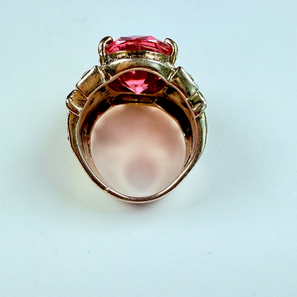Vintage Large 21 CT Pink Cubic Zirconia CZ & Marcasite Sterling Silver 925 Ring - Picture 4 of 10